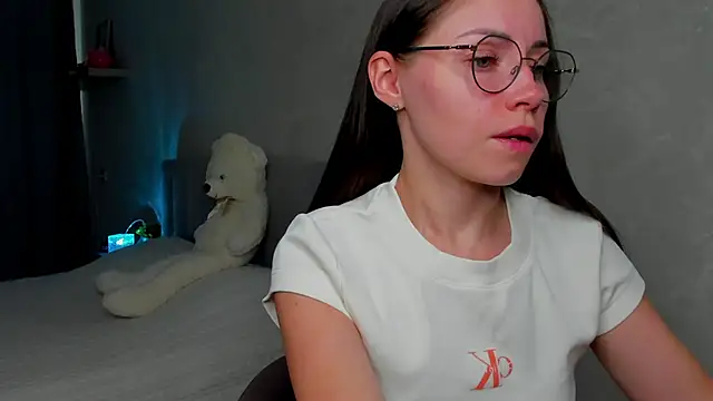 fun nd bun online show from June 30, 1:01 pm