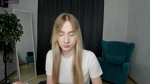 mellisadream online show from October 15, 1:39 am