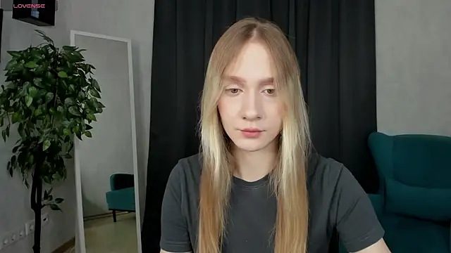 mellisadream online show from October 18, 2:03 am