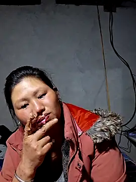 diamond-- online show from February 1, 1:09 pm