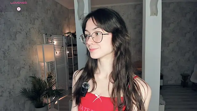 Snapshot of ReneeLippeatt chatting on November 16, 7:30 pm ReneeLippeatt online show from November 16, 7:30 pm