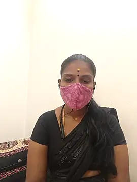 Snapshot of Tamil_Yalini12 chatting on November 1, 4:14 am Tamil Yalini12 online show from November 1, 4:14 am