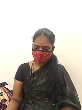 Snapshot of Tamil_Yalini12 chatting on November 21, 8:07 pm Tamil Yalini12 online show from November 21, 8:07 pm