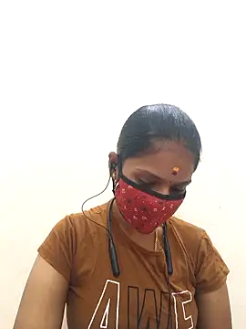 Snapshot of Tamil_Yalini12 chatting on November 29, 5:05 pm Tamil Yalini12 online show from November 29, 5:05 pm