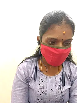 Snapshot of Tamil_Yalini12 chatting on December 5, 11:19 am Tamil Yalini12 online show from December 5, 11:19 am