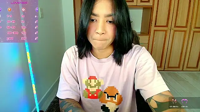Snapshot of _lulukiss_ chatting on May 27, 4:26 pm lulukiss online show from May 27, 4:26 pm