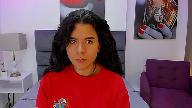 Angel Dustts online show from October 17, 8:11 pm