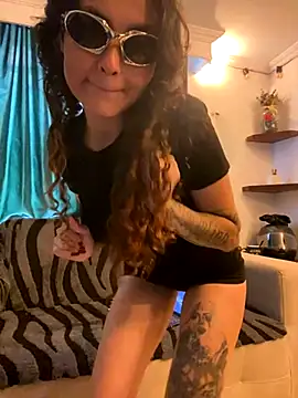 Snapshot of Camila_Nyx chatting on December 16, 8:14 pm Camila Nyx online show from December 16, 8:14 pm