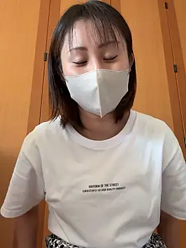 Snapshot of noa_00121 chatting on October 10, 2:32 am noa 00121 online show from October 10, 2:32 am