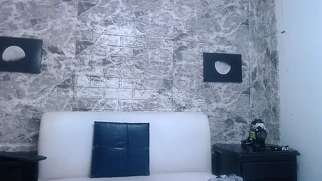 marcus hans  online show from October 13, 12:05 pm