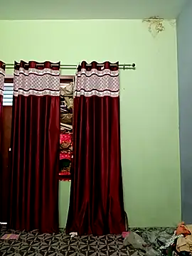 Snapshot of School_medam chatting on October 28, 11:14 am School medam online show from October 28, 11:14 am