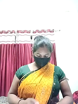 Snapshot of School_medam chatting on November 8, 11:14 pm School medam online show from November 8, 11:14 pm