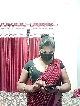 Snapshot of School_medam chatting on November 19, 3:56 pm School medam online show from November 19, 3:56 pm