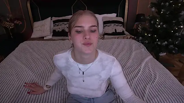 AlinaLiii online show from January 7, 3:36 pm