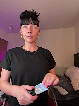 MaciiMayy online show from July 11, 8:22 pm