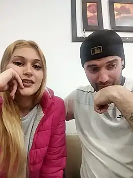 Snapshot of rubikimey chatting on September 20, 8:43 pm rubikimey online show from September 20, 8:43 pm