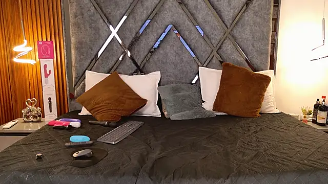 Dafne  Ruiz online show from November 22, 9:41 am