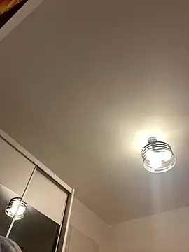 Giullyaxx online show from September 20, 10:44 pm