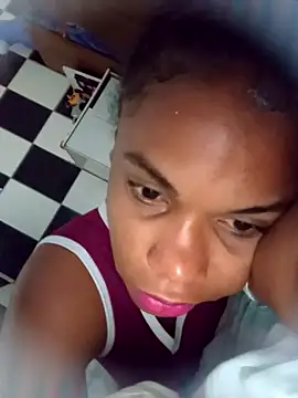 Snapshot of PrettahSantos chatting on September 26, 2:21 pm PrettahSantos online show from September 26, 2:21 pm