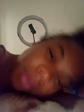 Snapshot of PrettahSantos chatting on September 29, 2:00 pm PrettahSantos online show from September 29, 2:00 pm