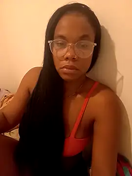 Snapshot of PrettahSantos chatting on November 12, 11:54 am PrettahSantos online show from November 12, 11:54 am