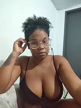 PrettahSantos online show from July 29, 11:36 pm