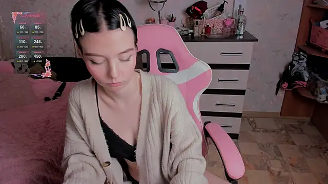 Snapshot of margopink chatting on November 21, 7:23 pm margopink online show from November 21, 7:23 pm