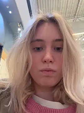 HoneyRay online show from November 14, 12:26 pm