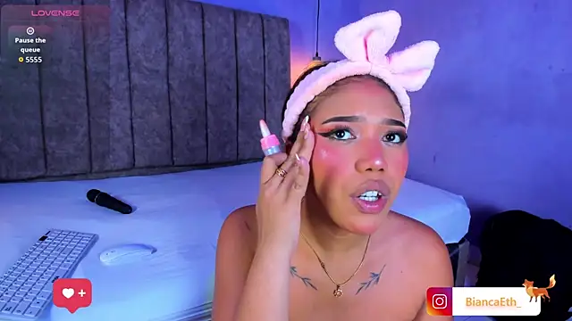 Bianca Ethan online show from June 25, 7:29 pm