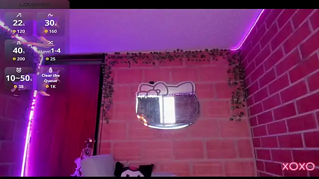 Snapshot of Dark___desire chatting on September 29, 10:25 pm Dark desire online show from September 29, 10:25 pm