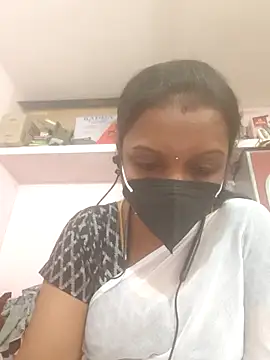 Snapshot of Tamil_Swathi chatting on February 4, 7:58 am Tamil Swathi online show from February 4, 7:58 am