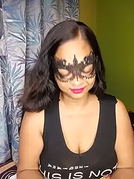 Big Ass Nikita online show from July 3, 5:30 pm