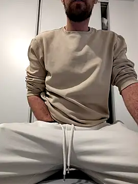 Snapshot of AD_Vu chatting on November 2, 6:21 pm AD Vu online show from November 2, 6:21 pm