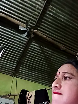 Haliya88 online show from December 4, 3:43 pm