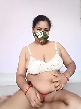 Snapshot of Deborbhavi222 chatting on September 24, 9:56 am Deborbhavi222 online show from September 24, 9:56 am