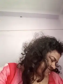 Deborbhavi222 online show from February 21, 4:57 am