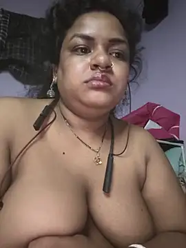 Deborbhavi222 online show from June 7, 10:13 pm