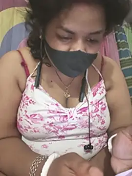 Deborbhavi222 online show from June 13, 4:16 pm