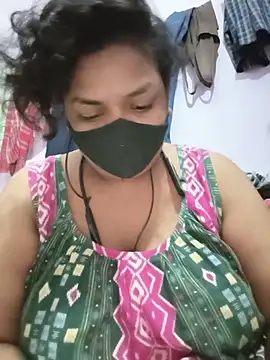 Deborbhavi222 online show from July 15, 4:56 pm