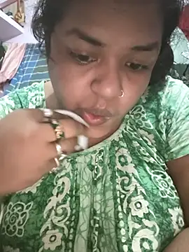 Deborbhavi222 online show from July 19, 7:17 pm