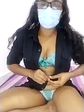 sexybolegirl online show from February 14, 7:10 pm