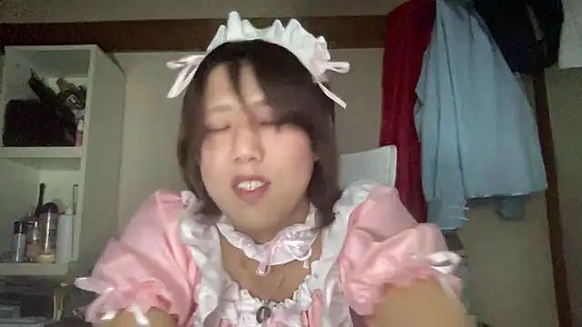 Snapshot of nuu1_221 chatting on September 30, 7:19 pm nuu1 221 online show from September 30, 7:19 pm