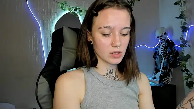 Elastikisss online show from April 25, 1:41 pm