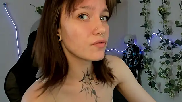 Elastikisss online show from May 3, 9:04 am