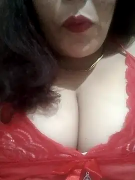 Snapshot of Mona-66 chatting on November 11, 9:59 pm Mona-66 online show from November 11, 9:59 pm