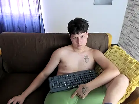 daniel leon online show from June 22, 6:49 pm