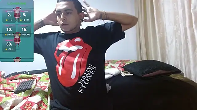 Snapshot of Carlandelli1 chatting on December 16, 2:27 am Carlandelli1 online show from December 16, 2:27 am