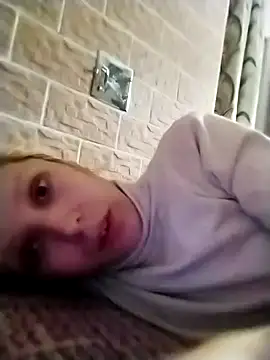 Ponka2011 online show from October 6, 5:38 am