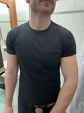 giovan2020 online show from February 26, 11:15 pm