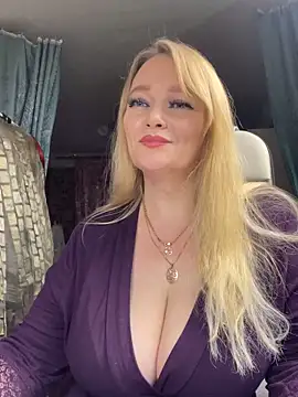 Sweet-blonde online show from February 24, 9:02 pm